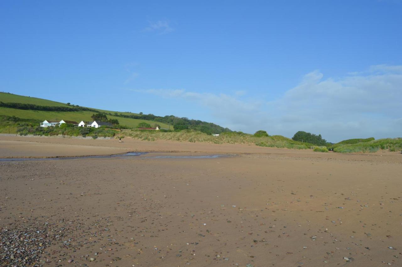 הוילה Lamphey Galwad Y Mor A Coastal Escape In Pembrokeshire'S National Parks מראה חיצוני תמונה