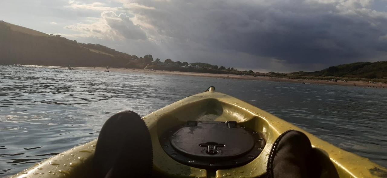 הוילה Lamphey Galwad Y Mor A Coastal Escape In Pembrokeshire'S National Parks מראה חיצוני תמונה